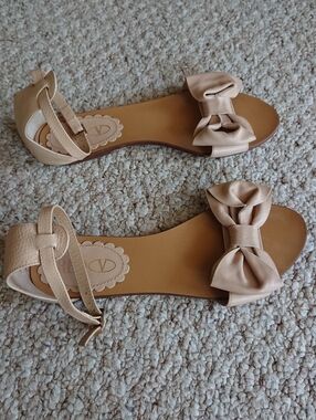 Red Valentino blush/nude leather Bow leather Sandals size 7
